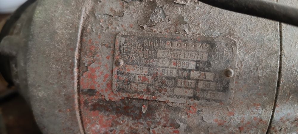 Szlifierka stary silnik  szlifierka maszyna do szlifowania