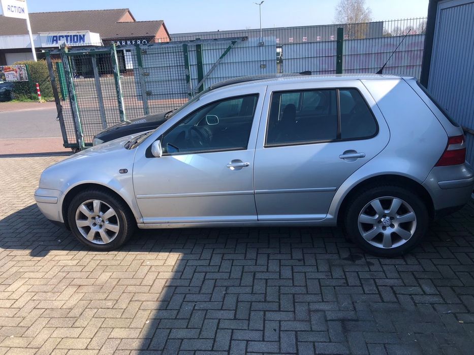 Volkswagen Golf 4