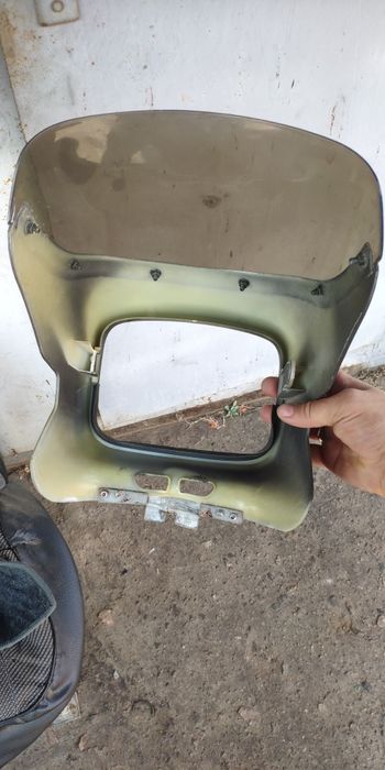 Обтекатель, ветровик на мотоцикл