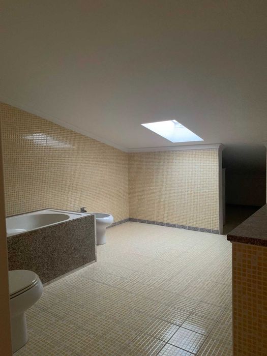 Casa para arrendar em Pedras Salgadas