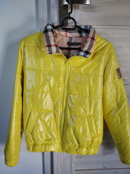 Kurtka r. 36/38, kolor żółty