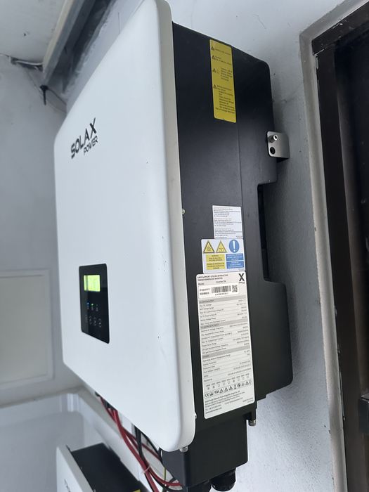 Vendo inversor SOLAX, X3-Híbrido 8Kw - G4 - Trifasico
