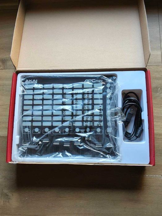 Akai APC Mini live controller