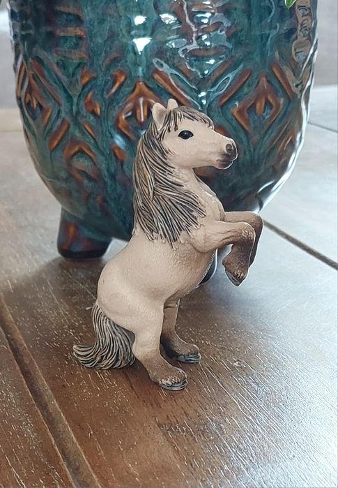 ogier mini shetty schleich