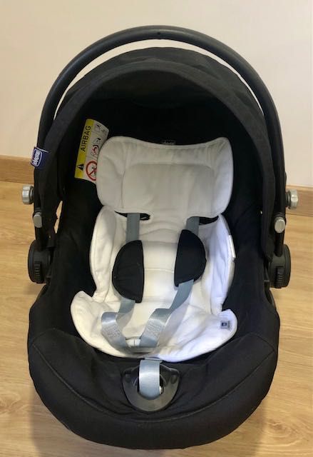 Trio Sprint Chicco - Carrinho / Alcofa / Ovo