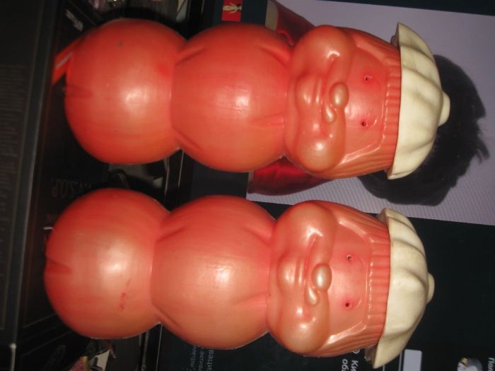 Контейнер полиэтиленовый для непищевых мелочей с клеймом и ценой