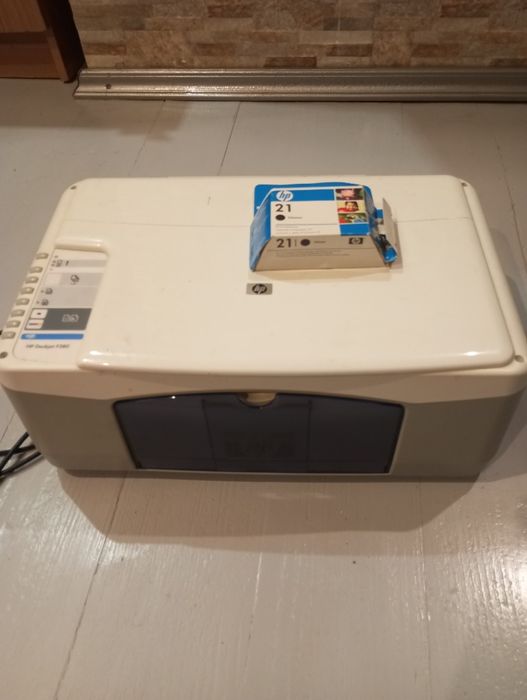 Принтер HP DeskJet F380