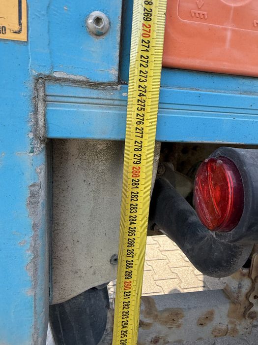 Paka Zabudowa z windą izoterma  kontener volvo man scania