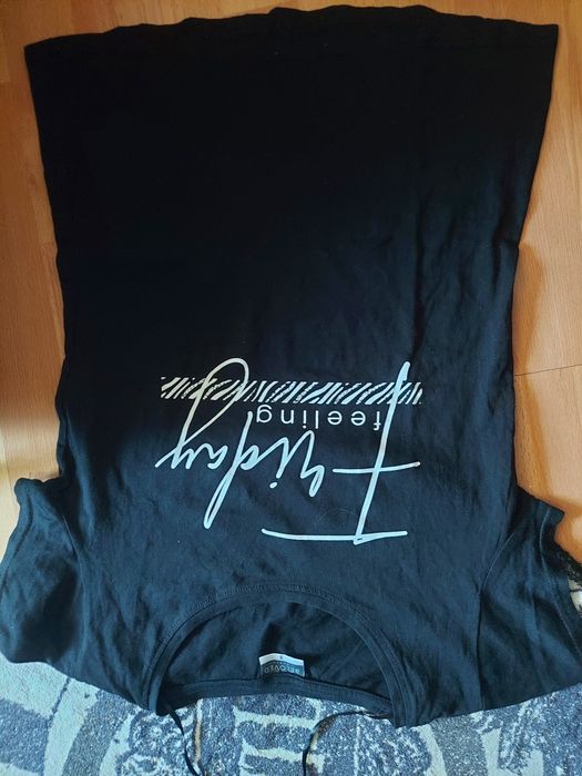 Beloved Pepco Friday feeling T-shirt koszulka napis