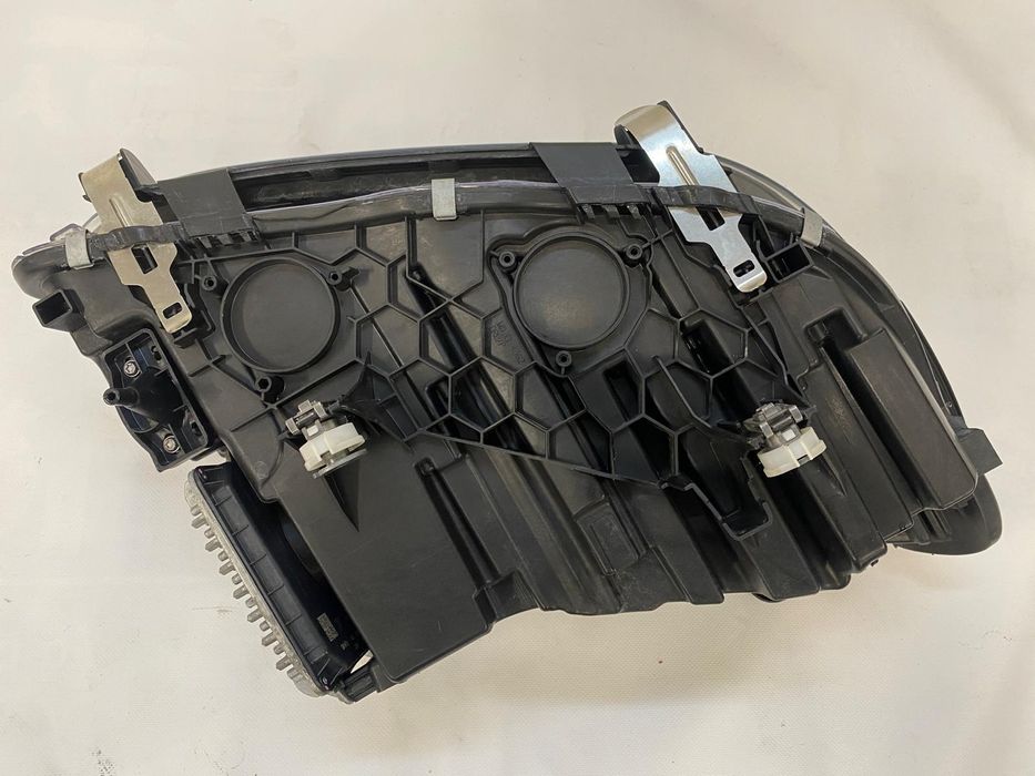 Продам фари BMW X3 G01 8496815 / 8496816