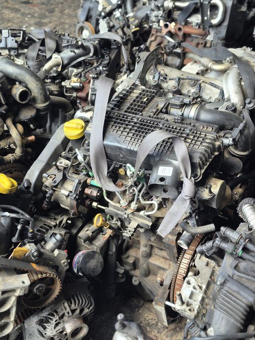 Двигатель Запчасти Renault Ford Fiat Opel Dacia Mercedes Citroën