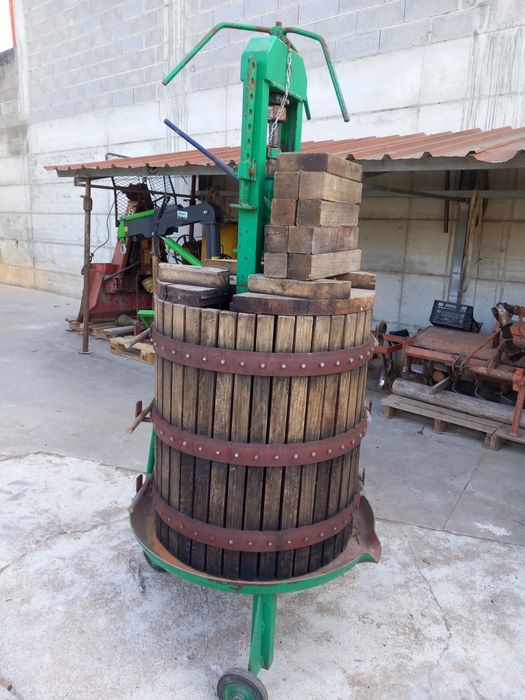 Prensa de uvas hidráulica 10 toneladas