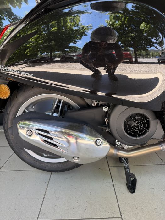 Vespa Primavera 125