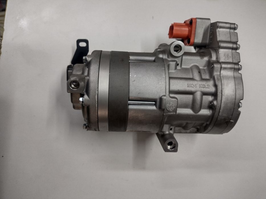 Sprężarka klimatyzacji Hyundai Tucson NX4