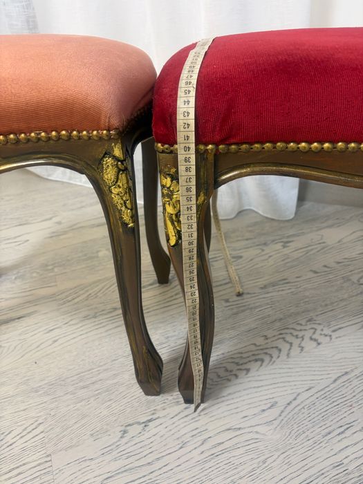 Вінтажні пуф-стілець в стилі  бороко ( 2 шт) зроблені в Італії