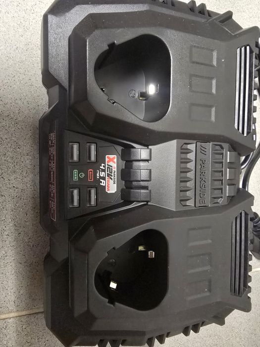 Carregador duplo 12V