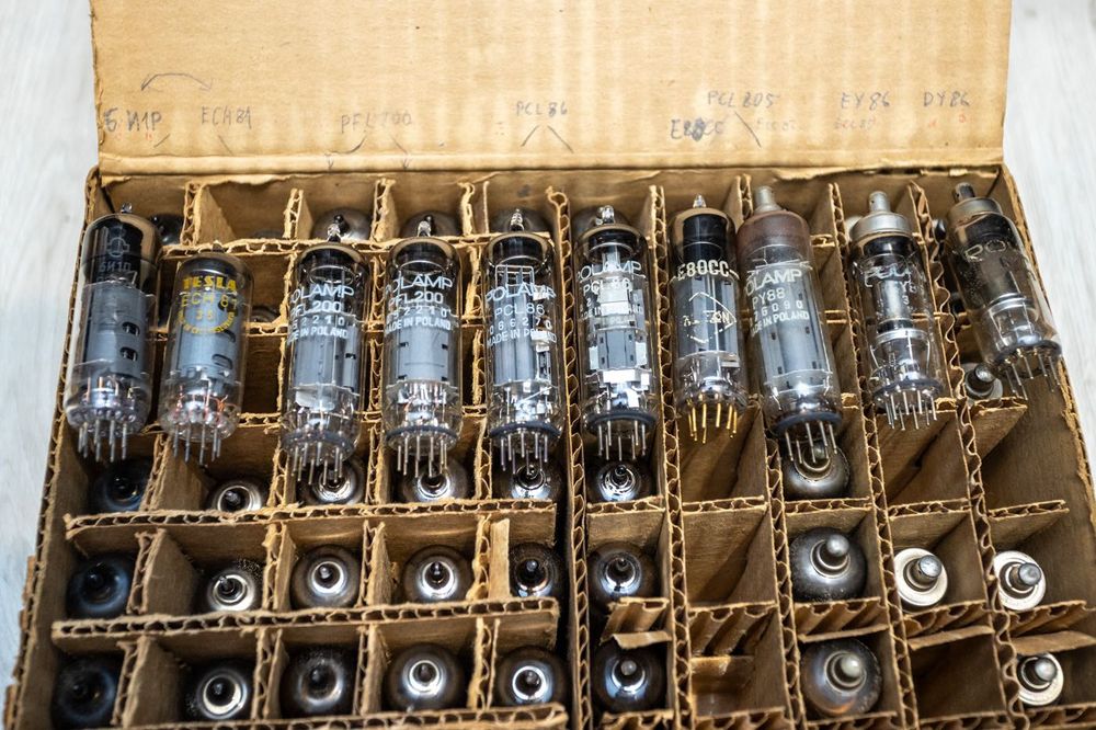 Lampy elektronowe telewizyjne