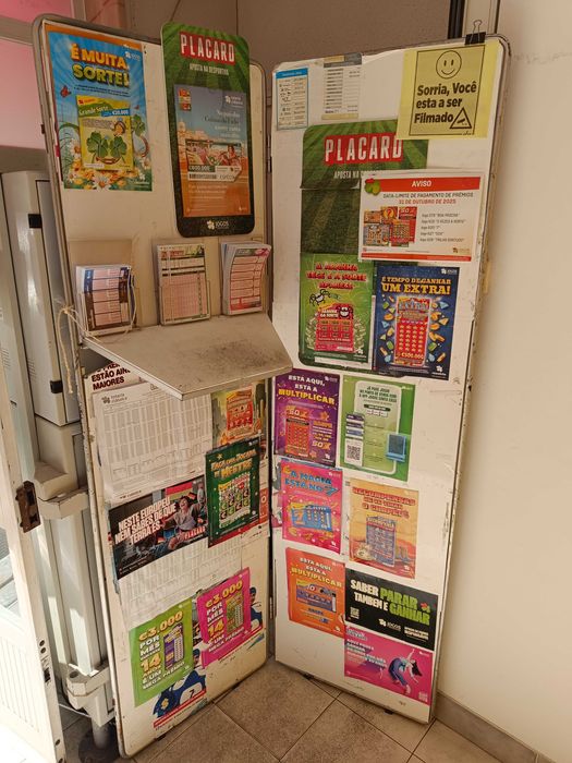 Papelaria com Jogos da Santa Casa