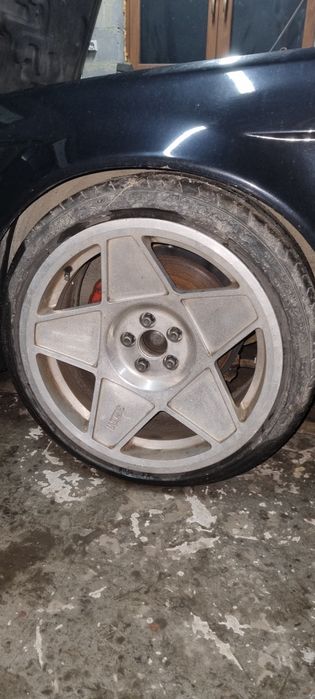 Felgi 18 3SDM 5X112 4X9.5J et35 dystanese na 5x120