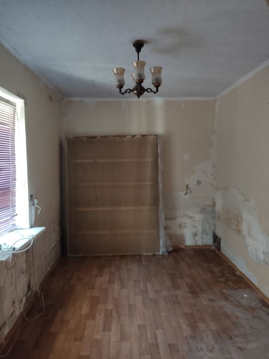 Продаж ч/ б,район центрального ринку