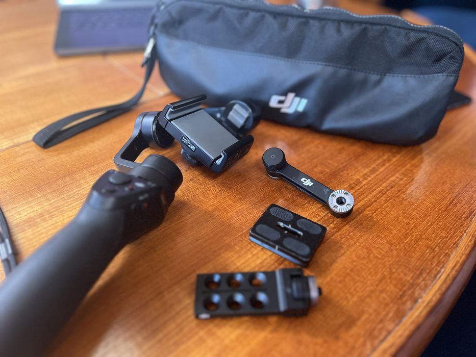 DJI Osmo Mobile 3 Combo + acessórios