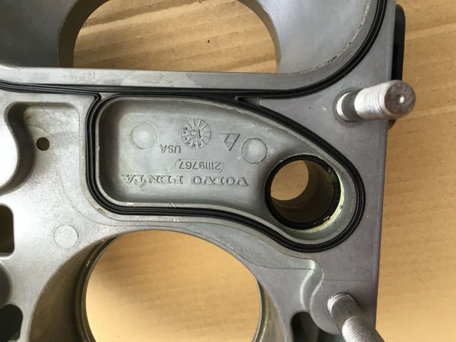 Дзвоноподібний кожух (черепка) DPS-A,B SX-A Volvo Penta 21176080