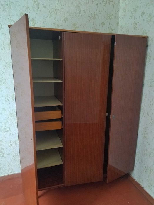 продам меблі для дачи