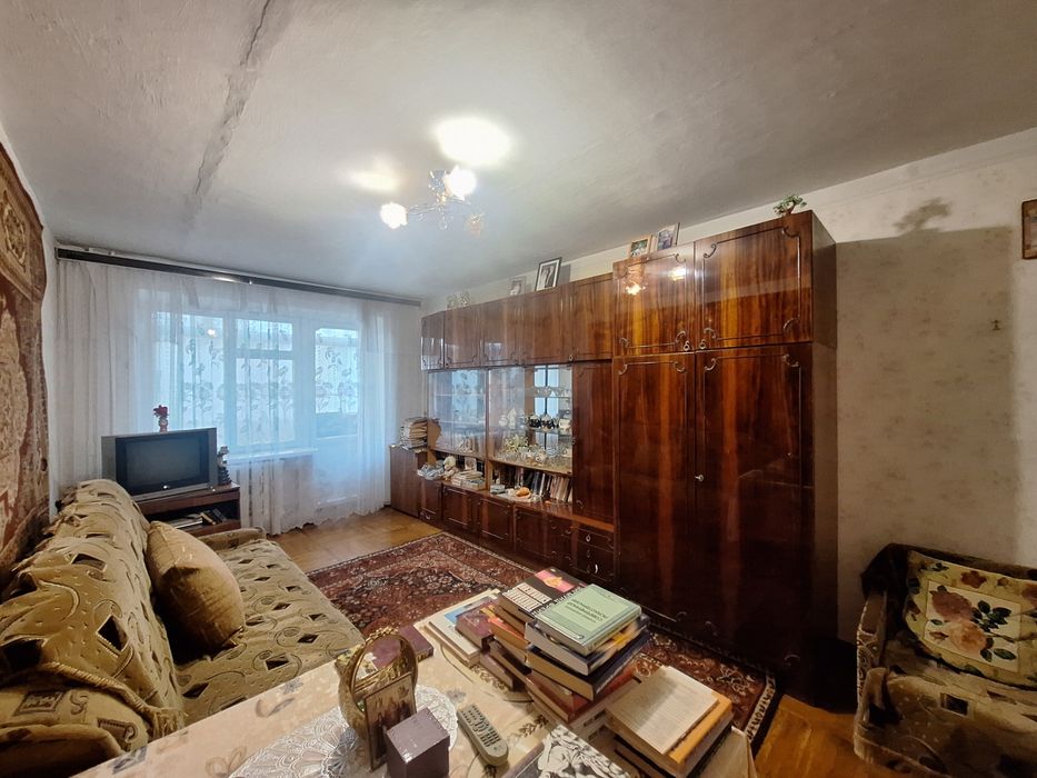 3-кімнатна 60 м Европейська 4 , центр м.Бориспіль