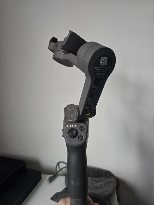 DJI Osmo Mobile 3