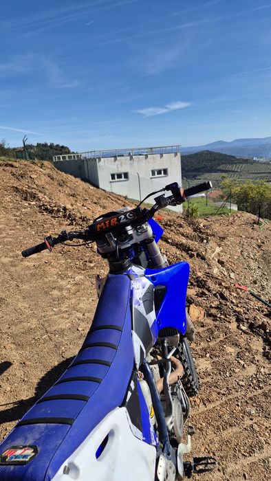 Yamaha wr250 com matrícula