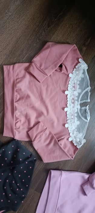 Bluzy z kapturem 110