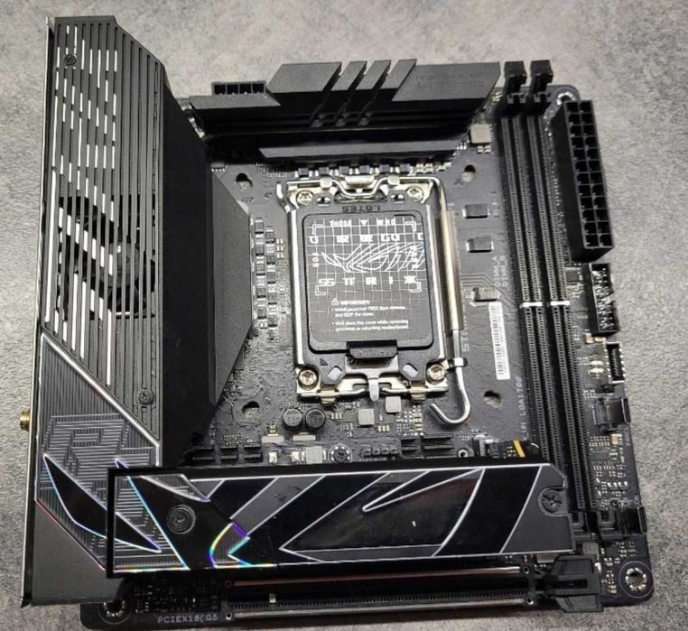 Sprzedam  komputer stacjonarny