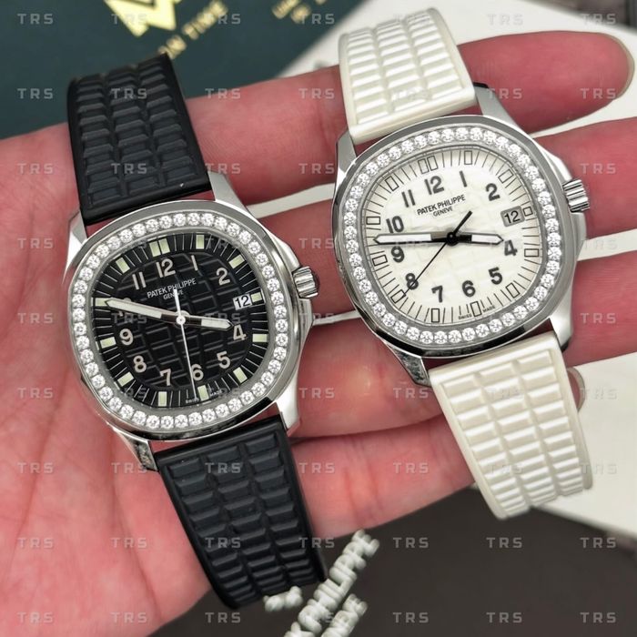 Годинник Aquanaut 35.6mm 5067