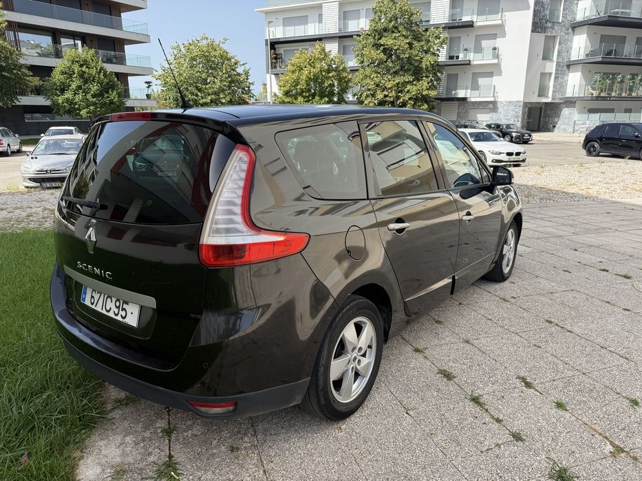 Renault Grand Scénic — fotografia 4