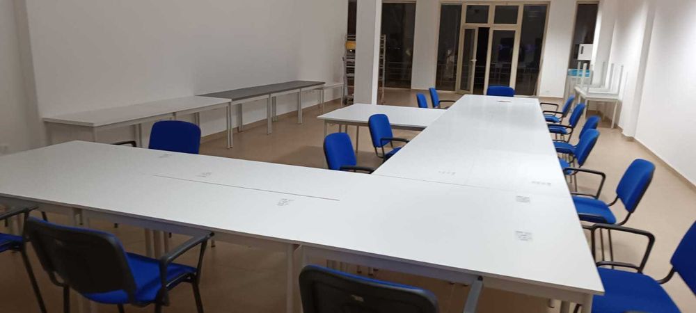 Mesas e cadeiras para escola, infantario e escritorio