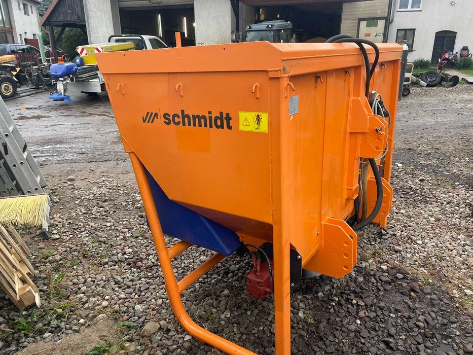 Schmidt Traxos S 15 piaskarka, posypywarka, solarka Epoke