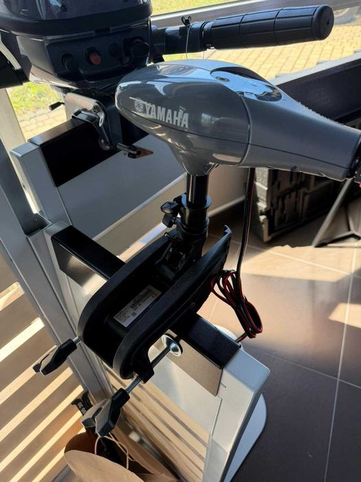Elektryczny silnik zaburtowy YAMAHA M12 nowy!