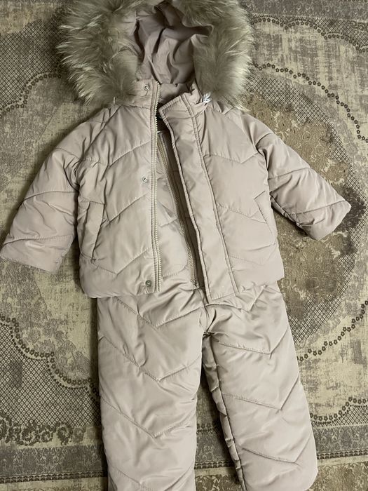 Продам зимовий комбінзон.