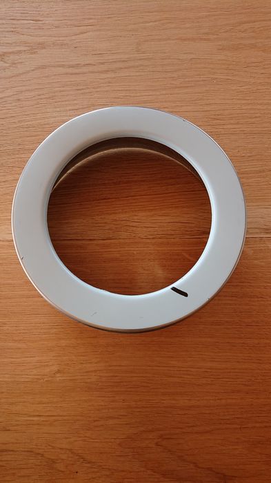 Zakonczenie otworu wentylacji END 130