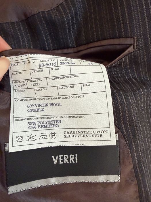 Чоловічий костюм Verri. Італія.