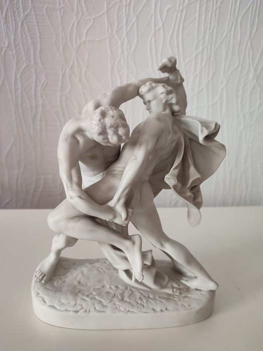 Порцелянова статуетка