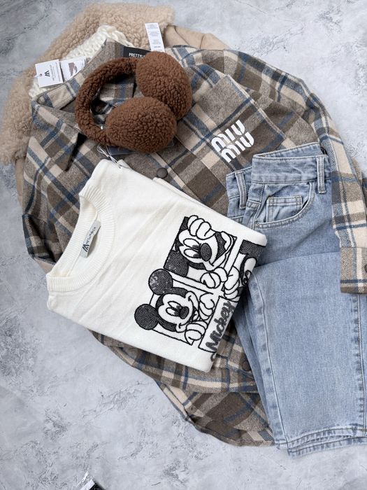 Лоти одягу за розміром .