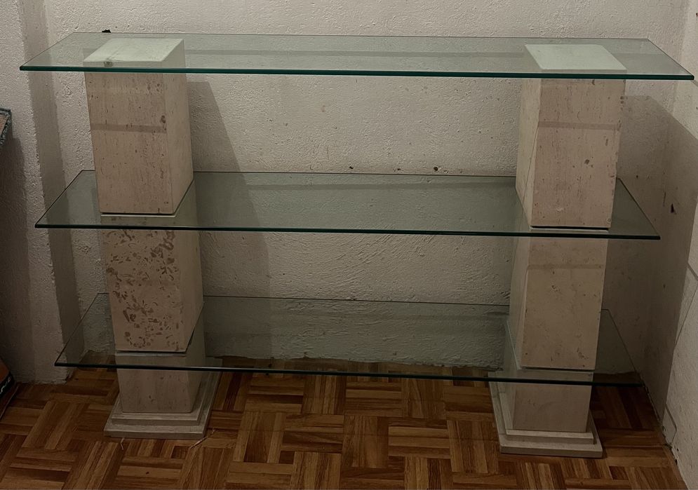 Movel em marmore e vidro