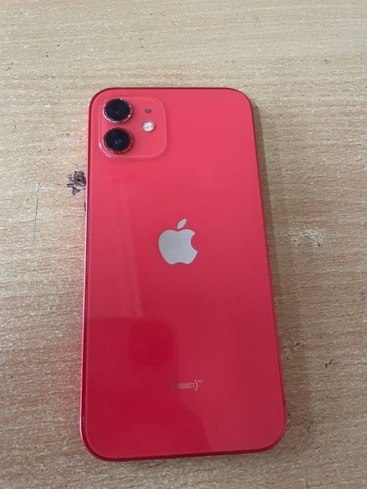 Продам iPhone 12
