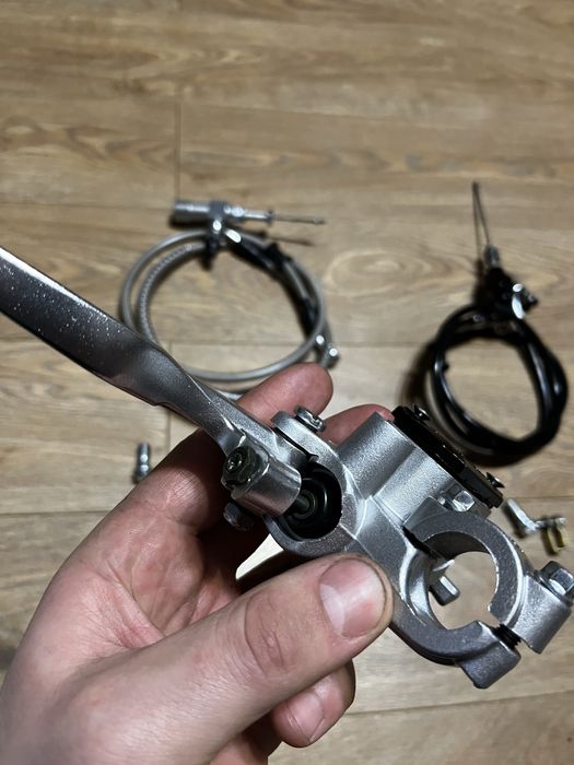 Гідравлічна ручка для мотоцикла