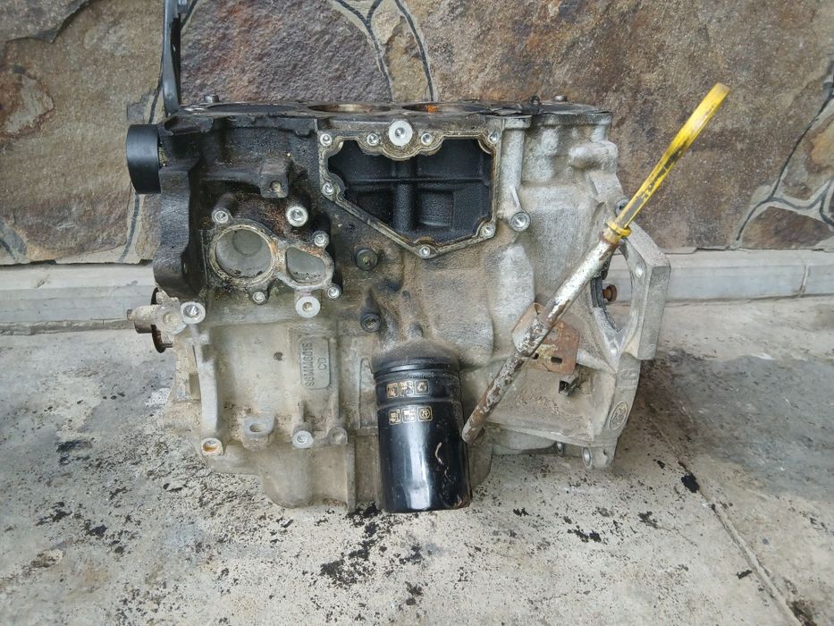 Блок двигуна Форд фокус 1,6бензин 1999року, в хорошому стані