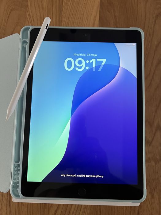 Apple iPad 10.2" 7 generacji, 32GB WIFI - ładny