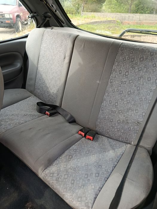 Ford Fiesta 1.2 Zetec 16v Coupé 5lugares em bom estado !!!