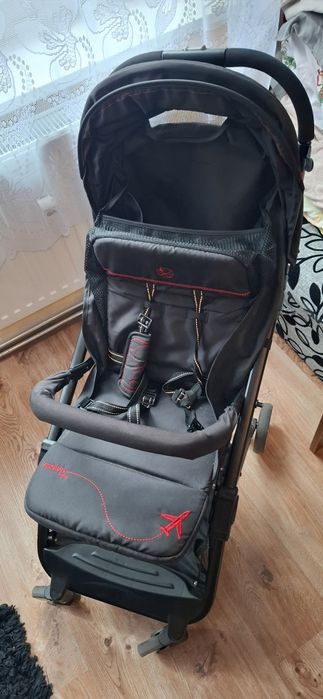 wózek dziecięcy do samolotu