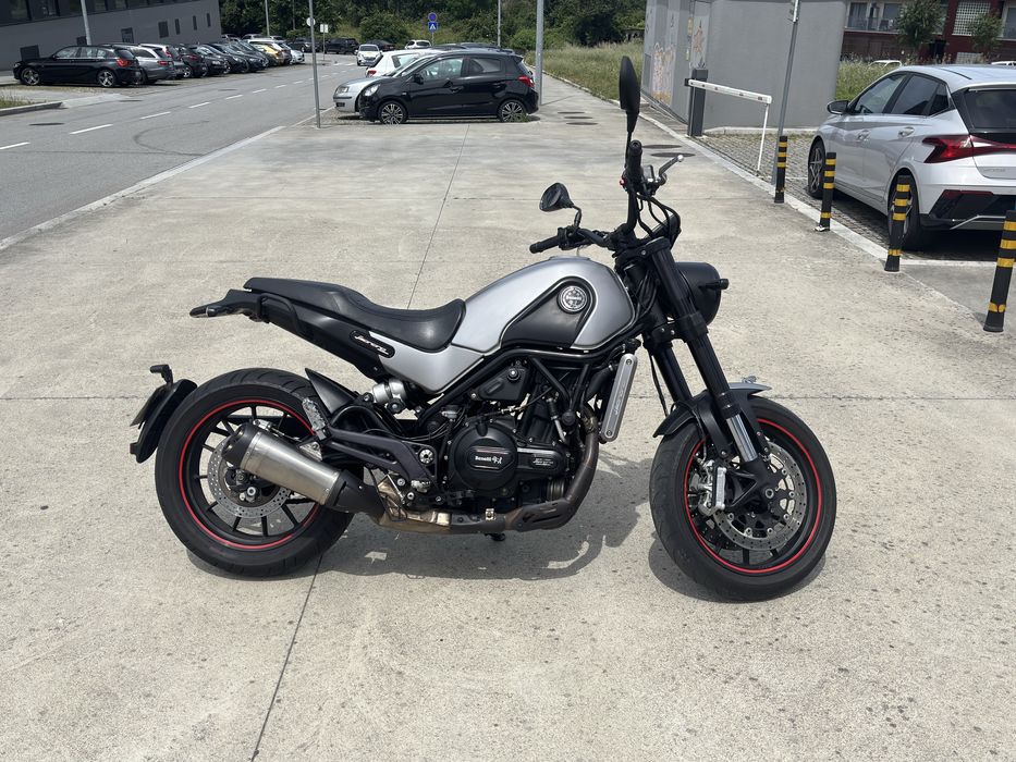 Benelli  leoncino 500